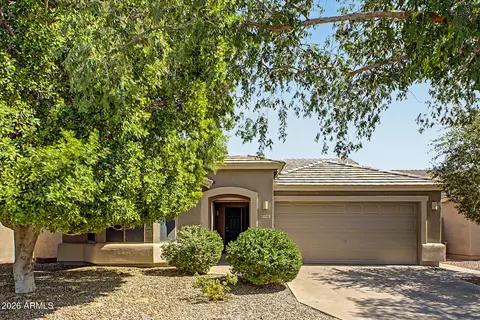 Exterior - 1743 E Branham Ln, Phoenix, AZ 85042 photo 2 of 12