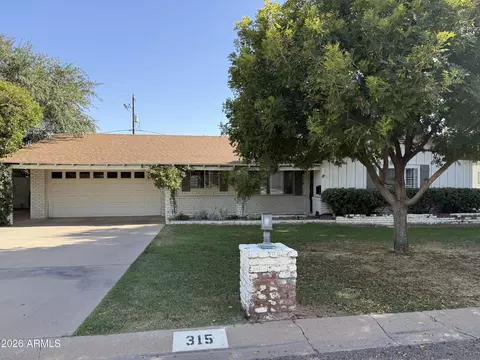 Exterior - 315 E Keim Dr, Phoenix, AZ 85012 photo 2 of 4