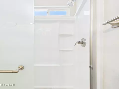 Bath - 4101 E Mandan St, Phoenix, AZ 85044 photo 8 of 8