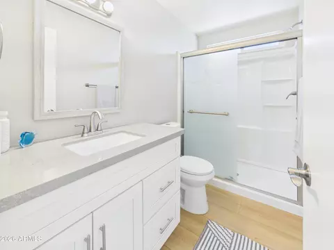 Bath - 4101 E Mandan St, Phoenix, AZ 85044 photo 5 of 8