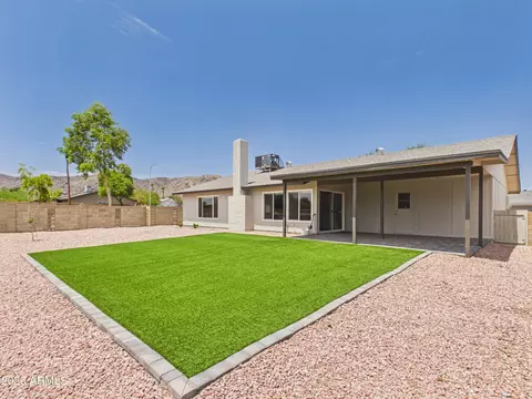 Exterior - 4101 E Mandan St, Phoenix, AZ 85044 photo 2 of 12
