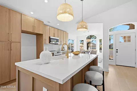Kitchen - 2202 E Monona Dr, Phoenix, AZ 85024 photo 4 of 6