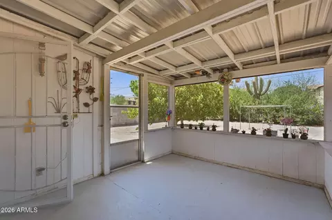 Exterior - 844 E Desert Ave, Apache Junction, AZ 85119 photo 5 of 10