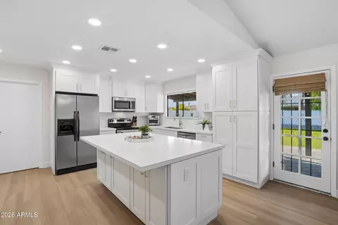 Kitchen - 3850 E Grove Ave, Mesa, AZ 85206 photo 1 of 5