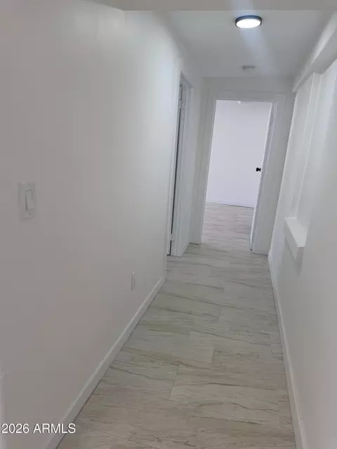 Entry Way - 338 E Marilyn Ave, Mesa, AZ 85210 photo 2 of 3