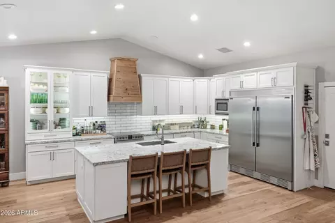 Kitchen - 813 N 110th St, Mesa, AZ 85207 photo 2 of 10
