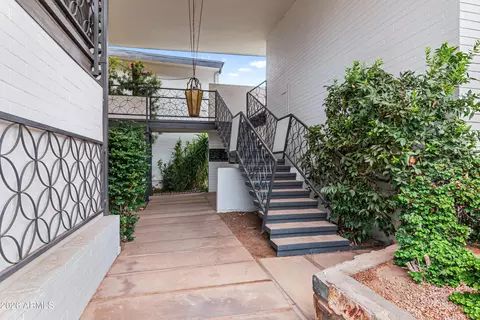 Exterior - 3242 E Camelback Rd #204, Phoenix, AZ 85018 photo 3 of 10