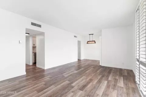 Living - 3242 E Camelback Rd #204, Phoenix, AZ 85018 photo 5 of 6