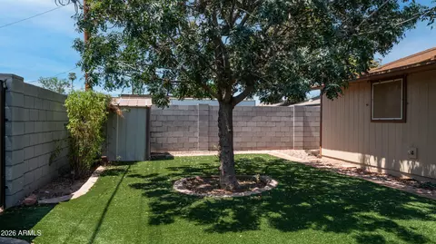 Exterior - 413 E Balboa Dr, Tempe, AZ 85282 photo 6 of 10