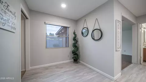 Entry Way - 413 E Balboa Dr, Tempe, AZ 85282 photo 4 of 4