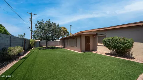 Exterior - 413 E Balboa Dr, Tempe, AZ 85282 photo 7 of 10