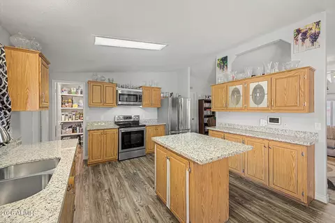 9748 Escondido Ave, Mesa, AZ 85208 photo 12