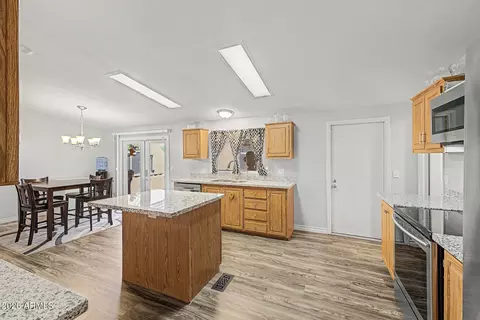 9748 Escondido Ave, Mesa, AZ 85208 photo 14