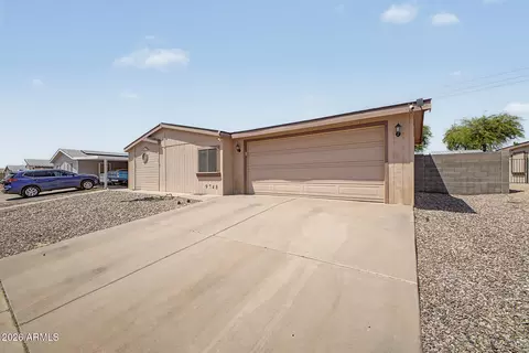 9748 Escondido Ave, Mesa, AZ 85208 photo 5