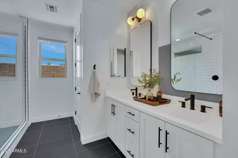 Bath - 10118 E Revolution Dr, Mesa, AZ 85212 photo 3 of 4