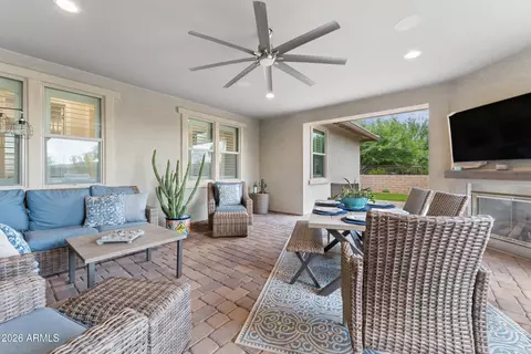 Exterior - 10535 E Thunderbolt Ave, Mesa, AZ 85212 photo 7 of 14