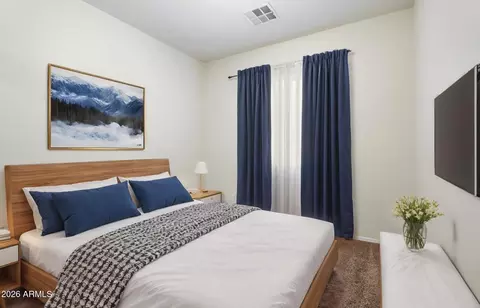 Bedroom - 4212 E Jasper Dr, Gilbert, AZ 85296 photo 1 of 2