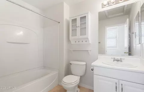 Bath - 4212 E Jasper Dr, Gilbert, AZ 85296 photo 3 of 3