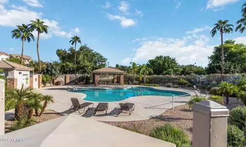 Exterior - 4212 E Jasper Dr, Gilbert, AZ 85296 photo 2 of 3