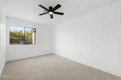 Bedroom - 1835 E Manhatton Dr, Tempe, AZ 85282 photo 3 of 5