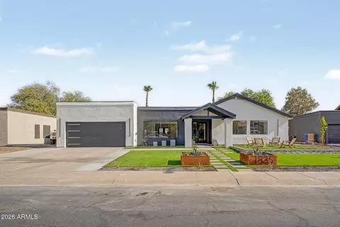 Exterior - 1835 E Manhatton Dr, Tempe, AZ 85282 photo 1 of 8