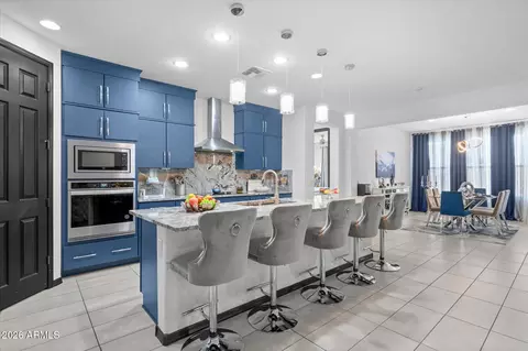 8616 W Rancho Dr, Glendale, AZ 85305