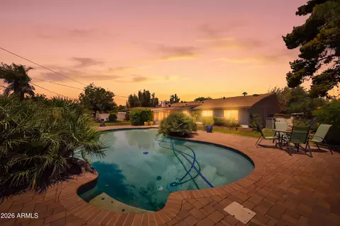Exterior - 3827 E Mercer Ln, Phoenix, AZ 85028 photo 11 of 11