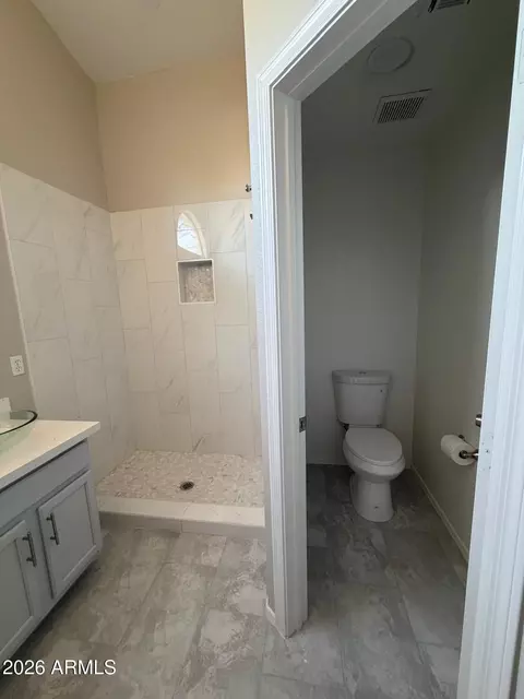 Bath - 2528 E Caballero St, Mesa, AZ 85213 photo 5 of 8