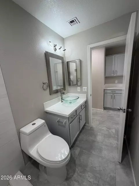 Bath - 2528 E Caballero St, Mesa, AZ 85213 photo 3 of 8