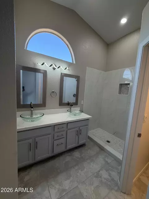 Bath - 2528 E Caballero St, Mesa, AZ 85213 photo 2 of 8