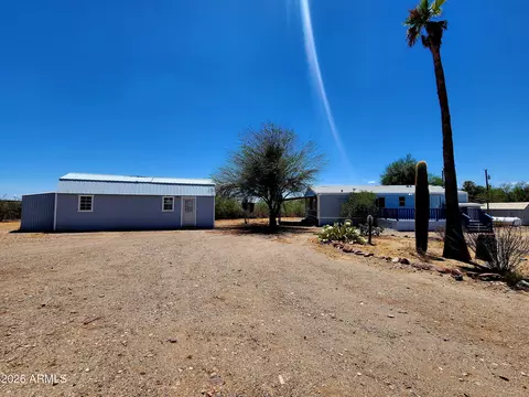 455 W Green Rd, Morristown, AZ 85342