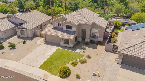 View/Area - 1098 S Roca St, Gilbert, AZ 85296 photo 7 of 9
