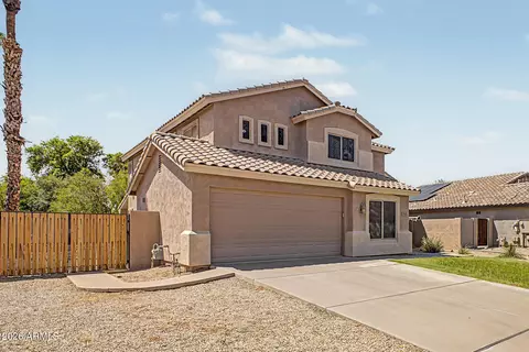Exterior - 1098 S Roca St, Gilbert, AZ 85296 photo 6 of 6