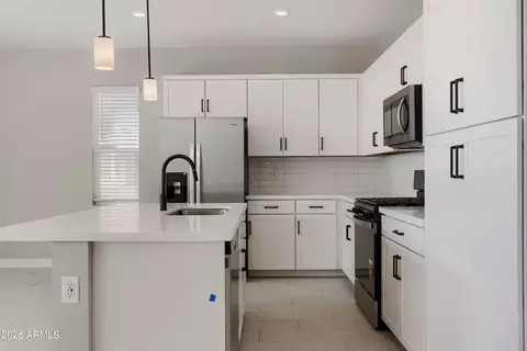 Kitchen - 1839 E Kramer St, Mesa, AZ 85203 photo 3 of 6