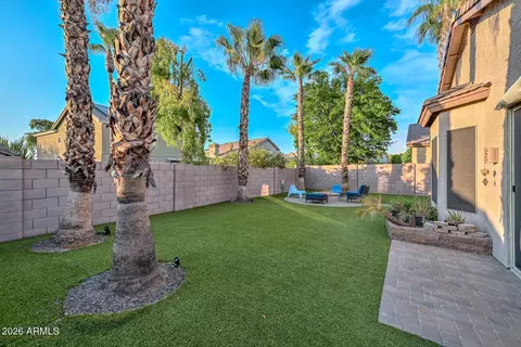 Exterior - 4236 E Tether Trl, Phoenix, AZ 85050 photo 11 of 12