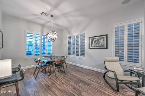 Dining - 4236 E Tether Trl, Phoenix, AZ 85050 photo 1 of 3
