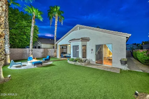 Exterior - 4236 E Tether Trl, Phoenix, AZ 85050 photo 5 of 12