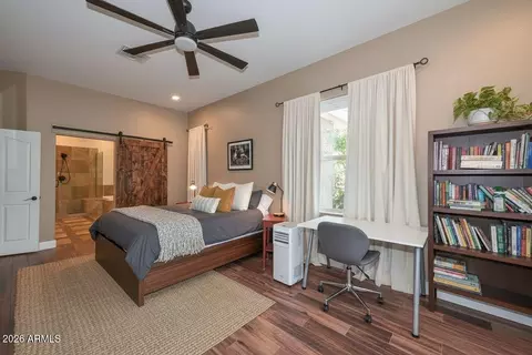 Bedroom - 4236 E Tether Trl, Phoenix, AZ 85050 photo 5 of 5