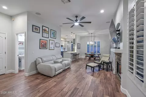 Entry Way - 4236 E Tether Trl, Phoenix, AZ 85050 photo 1 of 1