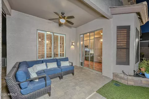 Exterior - 4236 E Tether Trl, Phoenix, AZ 85050 photo 2 of 12