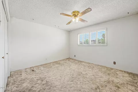Bedroom - 2302 E Lincoln Cir, Phoenix, AZ 85016 photo 4 of 7