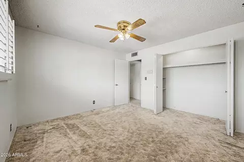 Bedroom - 2302 E Lincoln Cir, Phoenix, AZ 85016 photo 5 of 7