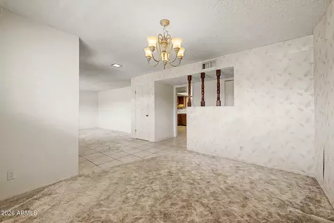 Living - 2302 E Lincoln Cir, Phoenix, AZ 85016 photo 3 of 6