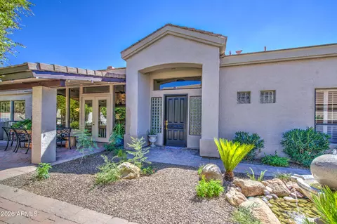 8100 E Camelback Rd #166, Scottsdale, AZ 85251
