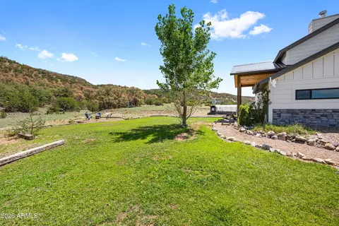 Exterior - 1019 S Juniper St, Eagar, AZ 85925 photo 7 of 16