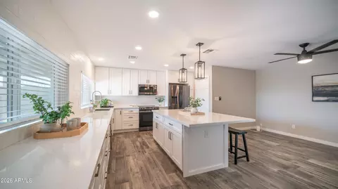Kitchen - 940 E Harmony Ave, Mesa, AZ 85204 photo 5 of 7