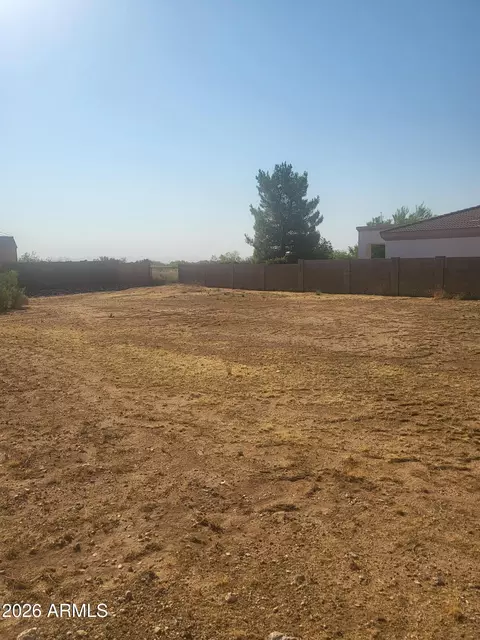 22541 W Weaver Valley Dr #43, Congress, AZ 85332