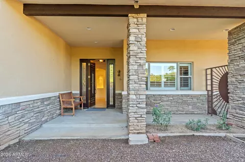 Exterior - 1435 E Rancho Dr, Phoenix, AZ 85014 photo 2 of 7