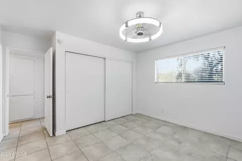 Bedroom - 5525 E Thomas Rd UNIT G7, Phoenix, AZ 85018 photo 5 of 6