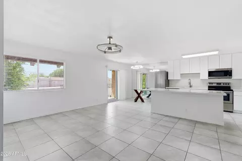 Other - 5525 E Thomas Rd UNIT G7, Phoenix, AZ 85018 photo 2 of 11